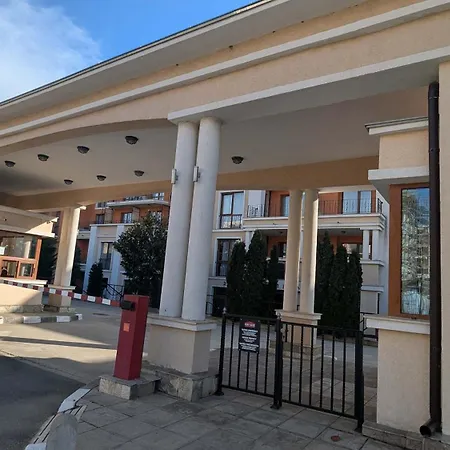 Bright And Spacious Beachfront With Sea View By Flat Manаger 公寓 圣弗拉斯