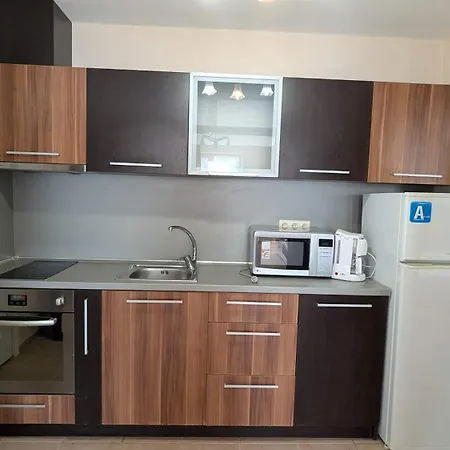 Beachfront 1br In Prestige By Flat Manаger Apartment