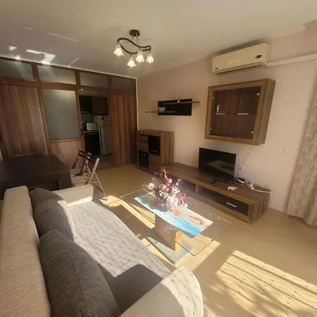 Beachfront 1br In Prestige By Flat Manаger Apartment 4*