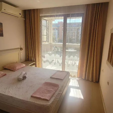 Beachfront 1br In Prestige By Flat Manаger