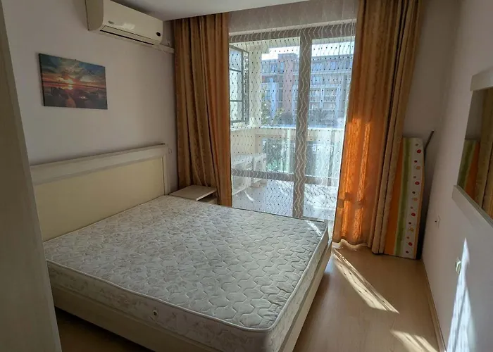 Bright And Spacious Beachfront With Sea View By Flat Manаger *